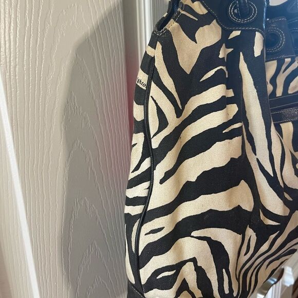 Brighton Zebra Embroidered Floral Canvas Leather trim  Large Shoulder Bag - Picture 7 of 14